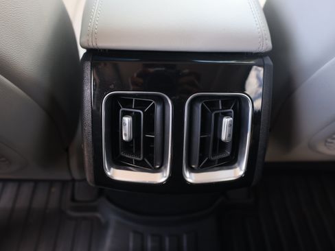 Used 2023 Kia Sorento SX Prestige w/ Panoramic Sunroof Package AWD/4WD image 14