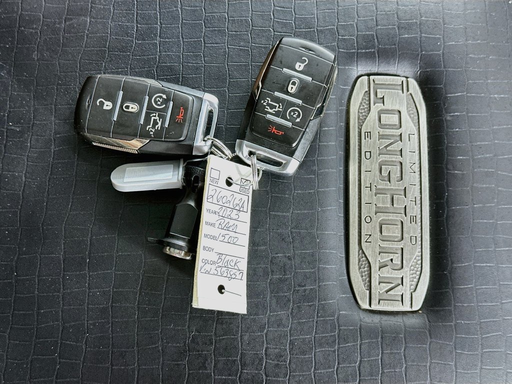 Used 2023 RAM 1500 Limited w/ Body Color Bumper Group AWD/4WD image 36