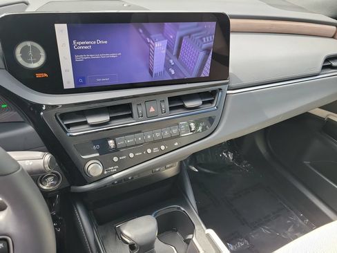 Used 2023 Lexus ES 350 w/ Premium Package FWD image 15