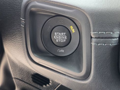 New 2026 Jeep Gladiator Sport image 26