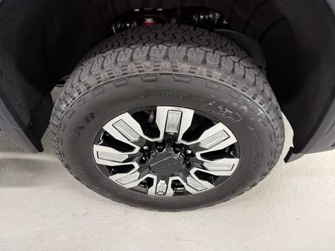 New 2026 GMC Sierra 2500 Denali AWD/4WD image 4