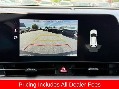 Certified 2023 Kia Sportage EX FWD image 25