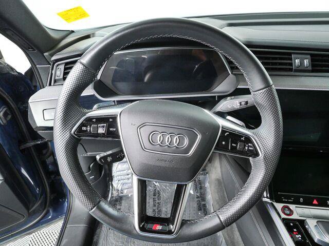 Used 2023 Audi e-tron S Prestige w/ Prestige Package AWD/4WD image 11