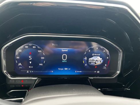 New 2026 Chevrolet Silverado 1500 LT w/ Texas Edition Plus RWD image 33