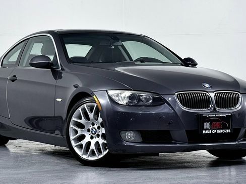 Used 2007 BMW 328i Coupe image 2