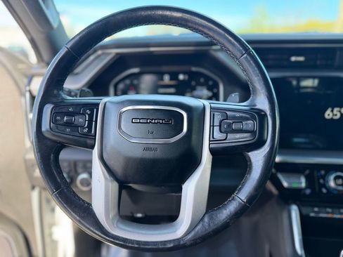 Used 2022 GMC Sierra 1500 Denali AWD/4WD image 16