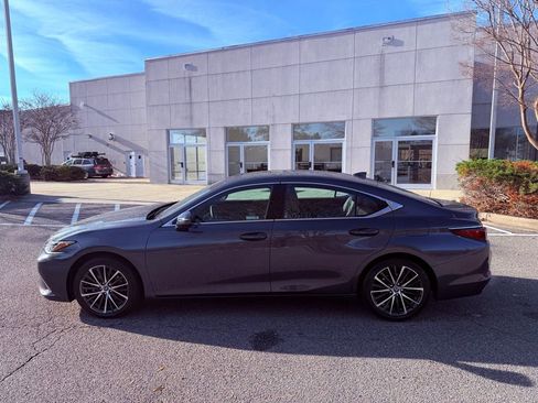 Used 2024 Lexus ES 350 w/ Premium Package image 5