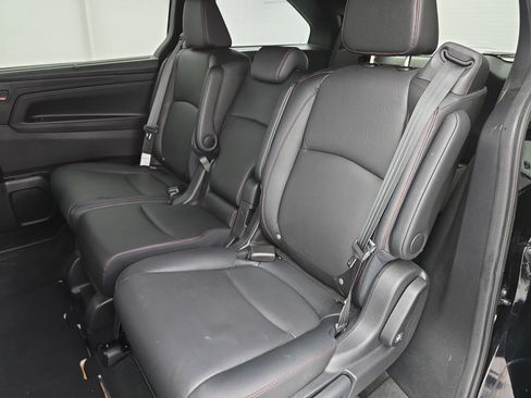 Used 2024 Honda Odyssey Sport image 15