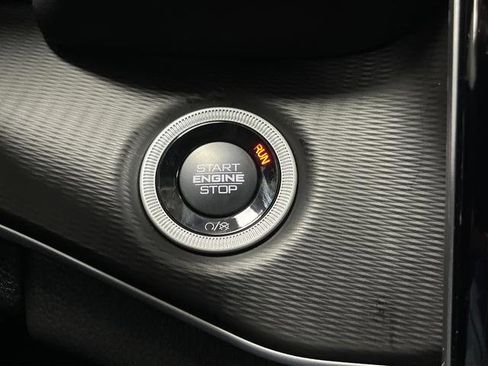 New 2025 Jeep Grand Cherokee Laredo X w/ Trailer Tow Package image 20