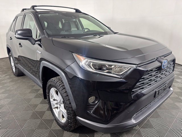 Used 2019 Toyota RAV4 XLE w/ Convenience Package AWD/4WD image 1