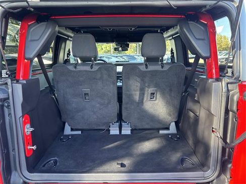 Used 2022 Ford Bronco Wildtrak image 32