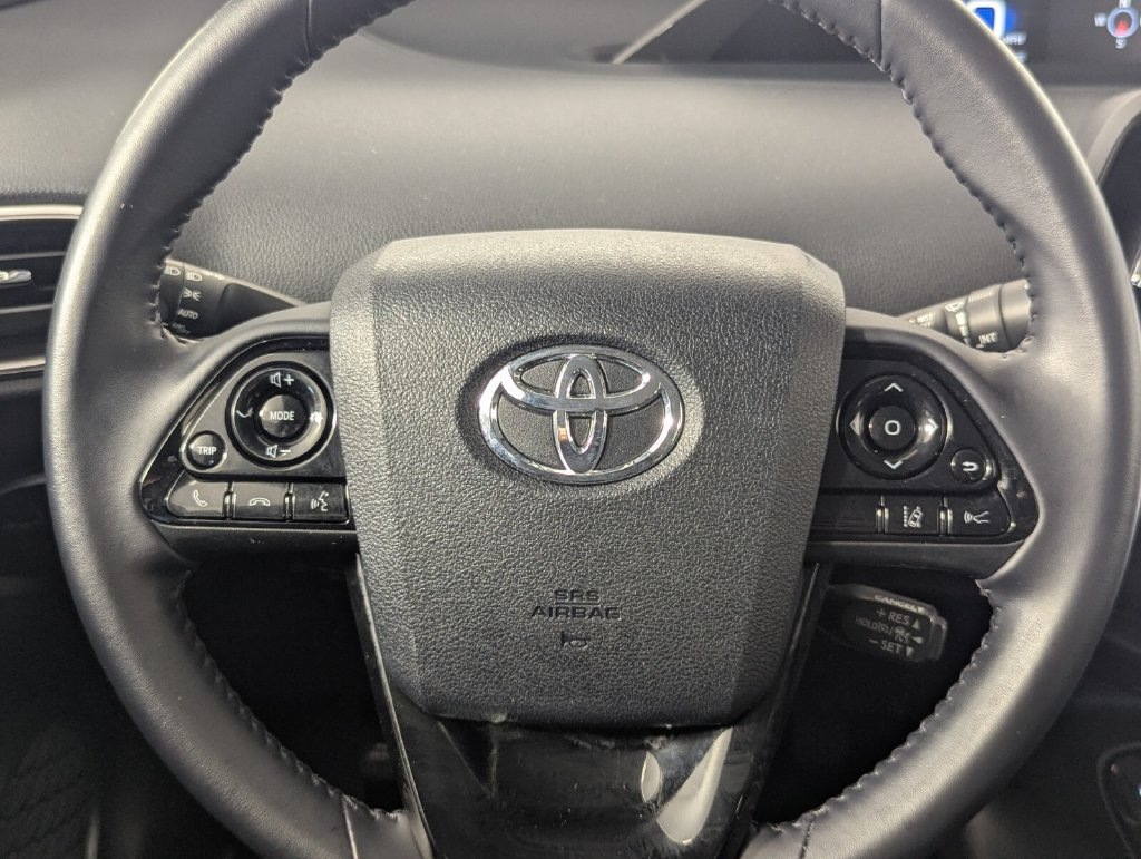 Used 2020 Toyota Prius Prime XLE FWD image 16