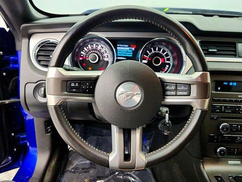 Used 2013 Ford Mustang Premium image 14