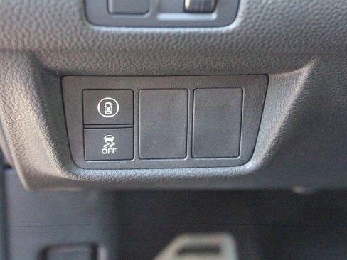 Used 2022 Honda Accord Sport image 29
