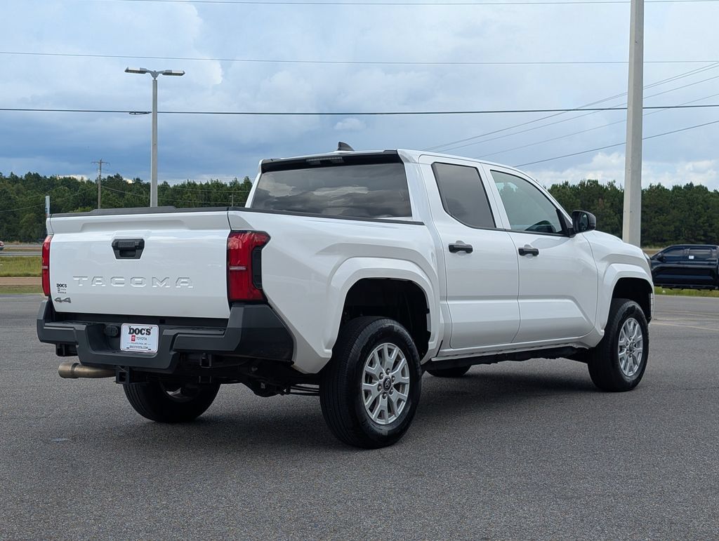 Used 2026 Toyota Tacoma SR AWD/4WD image 5