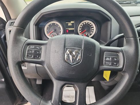 Used 2018 RAM 1500 ST w/ SXT Appearance Group image 15