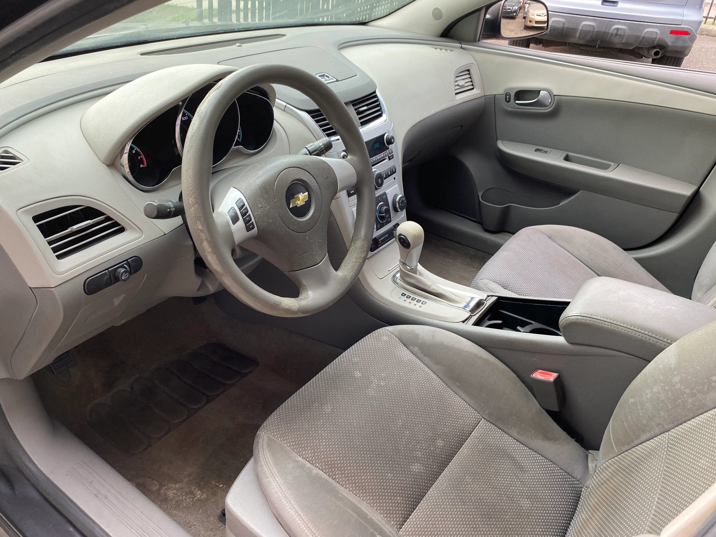 Used 2012 Chevrolet Malibu LS FWD image 3
