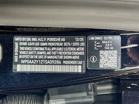 New 2026 Porsche Taycan image 33