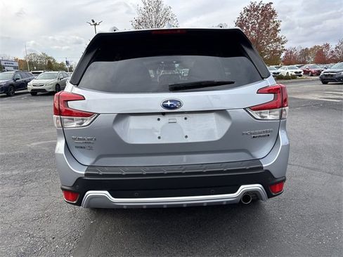 Used 2023 Subaru Forester Touring image 10