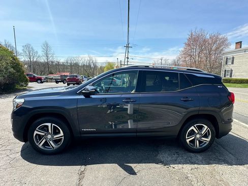 Used 2019 GMC Terrain SLT w/ Infotainment Package II AWD/4WD image 7