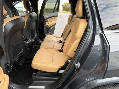 Used 2017 Volvo XC90 T6 Momentum w/ Vision Package AWD/4WD image 24