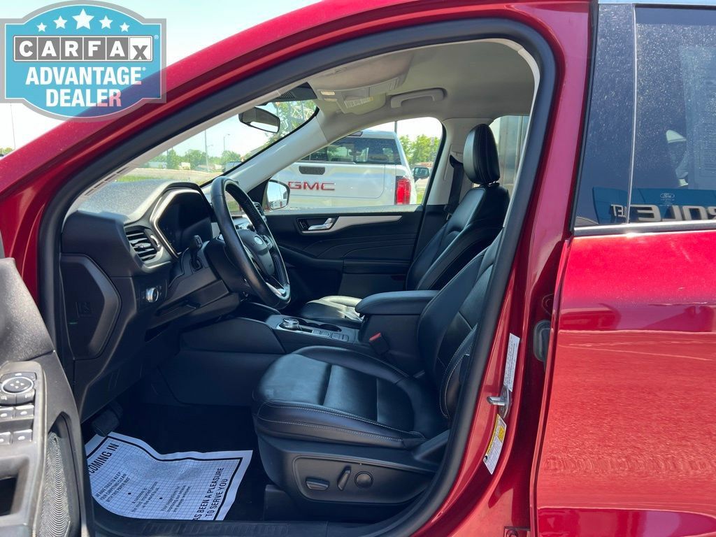 Used 2021 Ford Escape SEL AWD/4WD image 7