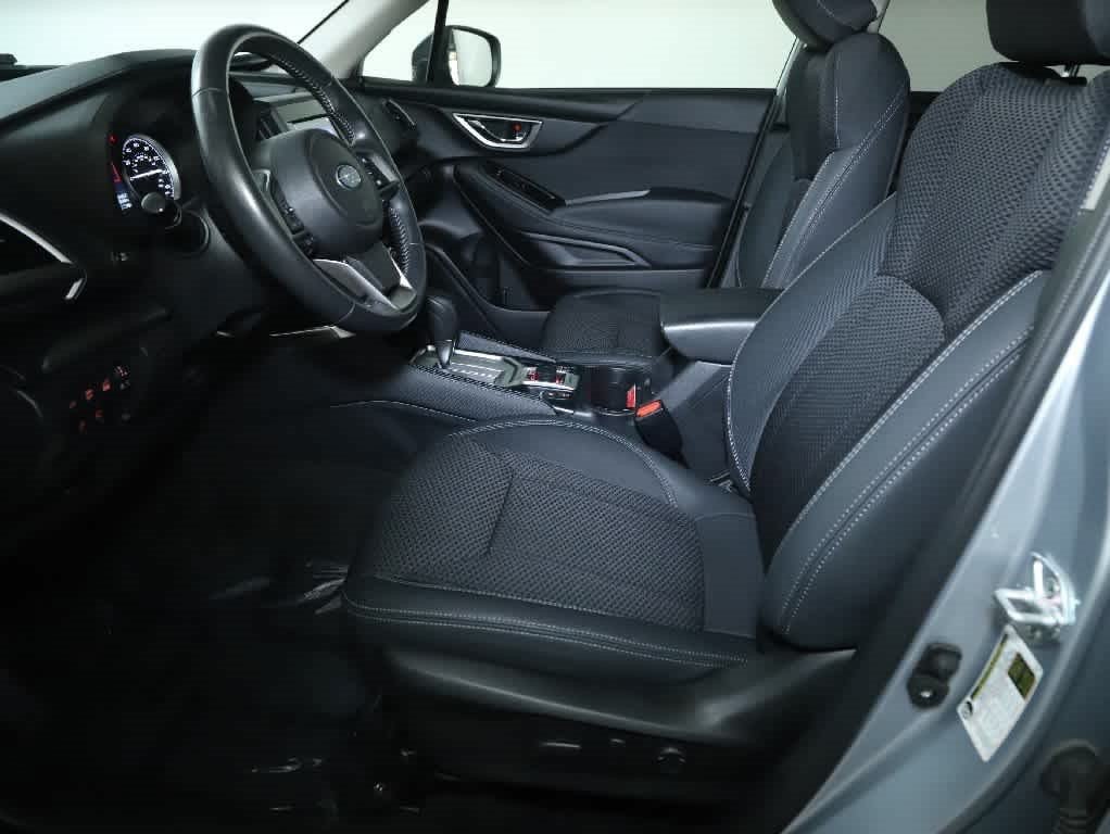 Certified 2024 Subaru Forester Premium AWD/4WD image 17