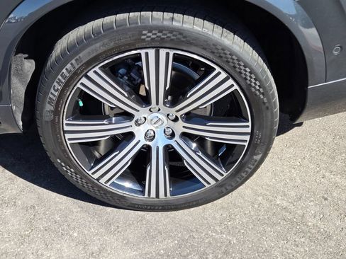 Used 2021 Volvo XC90 T6 Inscription w/ Advanced Package AWD/4WD image 5