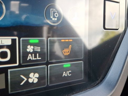 Certified 2025 Subaru Forester Sport image 24