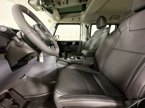 New 2026 INEOS Grenadier Fieldmaster Edition image 34