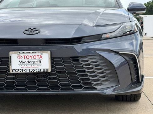 New 2026 Toyota Camry SE FWD image 9