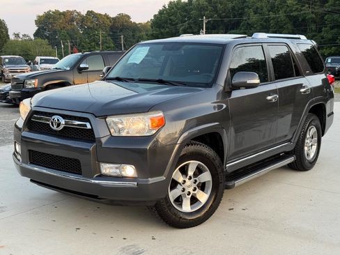 Used 2012 Toyota 4Runner SR5 w/ Convenience Pkg RWD image 1