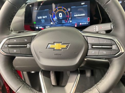 New 2026 Chevrolet Equinox LT AWD/4WD image 14
