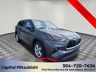 Used 2022 Toyota Highlander LE