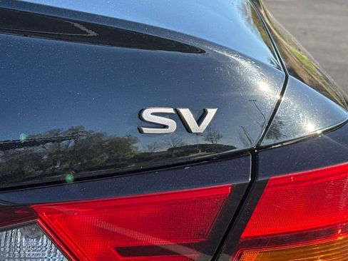 Used 2024 Nissan Altima 2.5 SV image 13