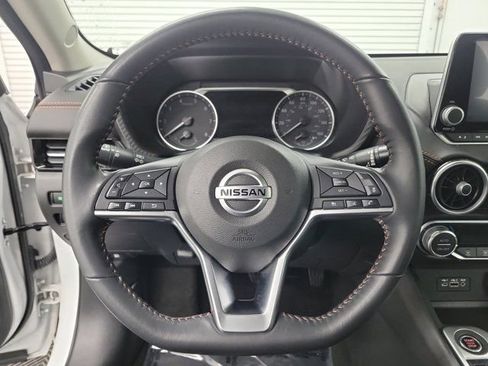 Used 2023 Nissan Sentra SR w/ Midnight Edition Package FWD image 25