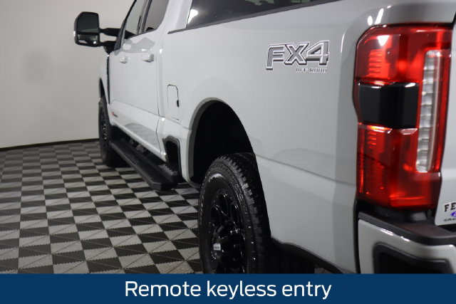 New 2026 Ford F350 Lariat w/ Black Appearance Package AWD/4WD image 28