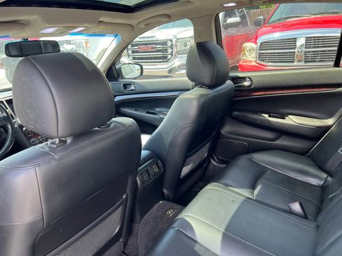 Used 2013 INFINITI G37 x Sedan w/ Premium Pkg AWD/4WD image 10