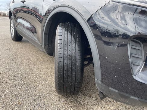 Certified 2022 Ford Escape SE AWD/4WD image 16