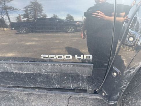 Used 2013 GMC Sierra 2500 SLT w/ SLT Convenience Package image 12