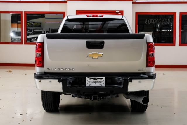 Used 2008 Chevrolet Silverado 2500 LT w/ 2LT Convenience Package AWD/4WD image 11