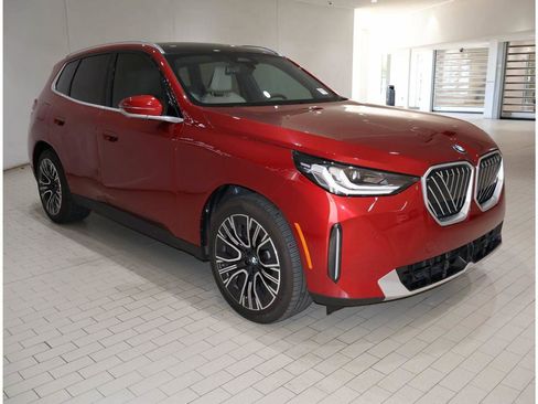Certified 2025 BMW X3 xDrive30i AWD/4WD image 8