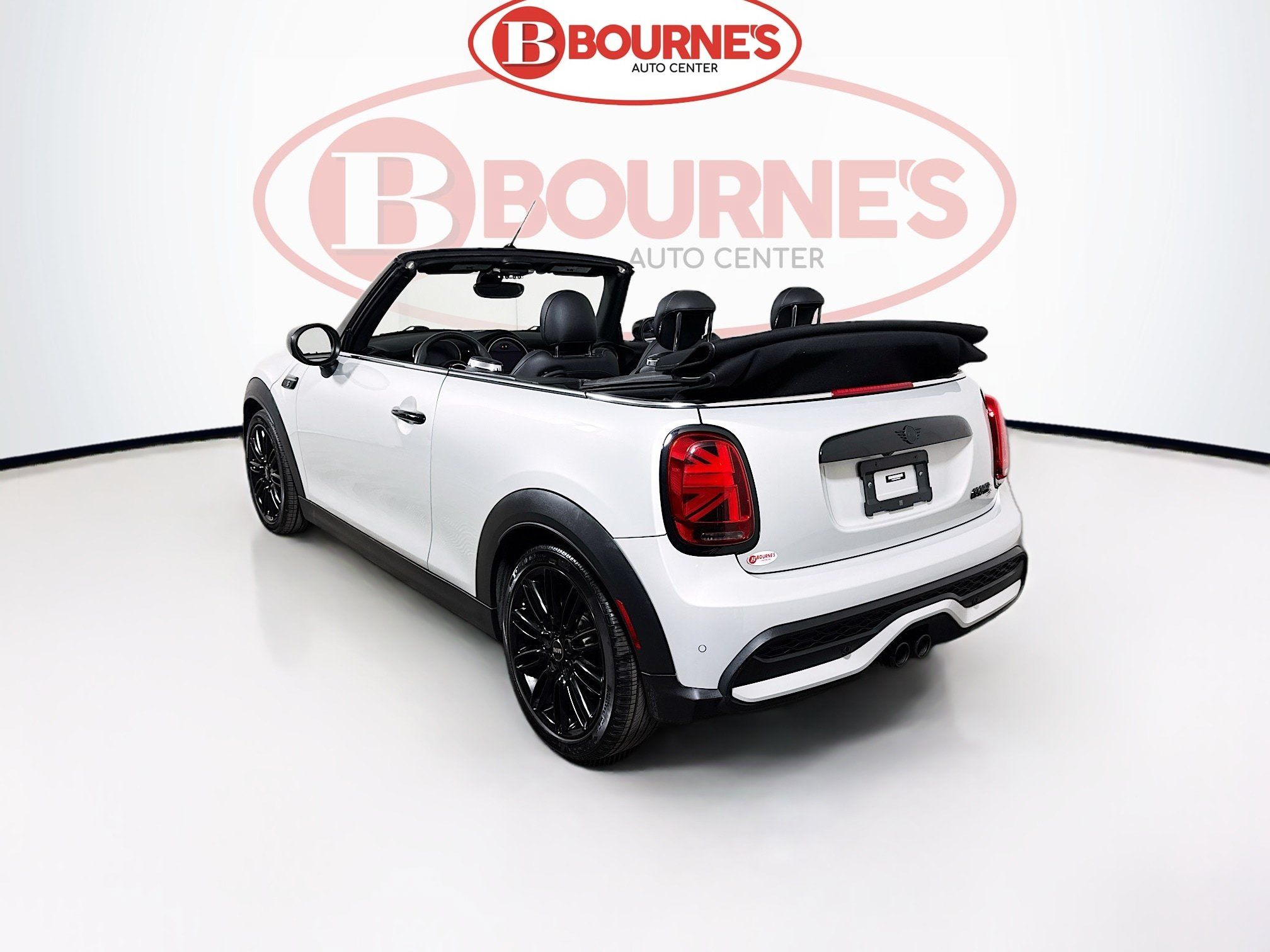 Used 2023 MINI Cooper S FWD image 8