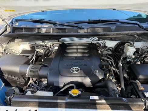 Used 2017 Toyota Sequoia Limited image 17
