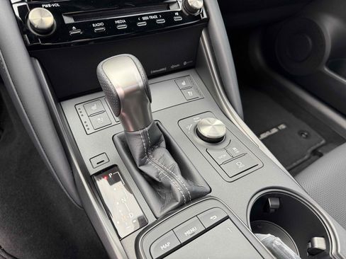 Used 2024 Lexus IS 350 F Sport image 25