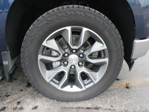 Used 2023 Chevrolet Silverado 1500 LT w/ All Star Edition Plus image 6