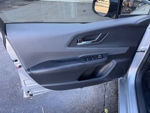 Used 2023 Toyota Prius XLE FWD image 19