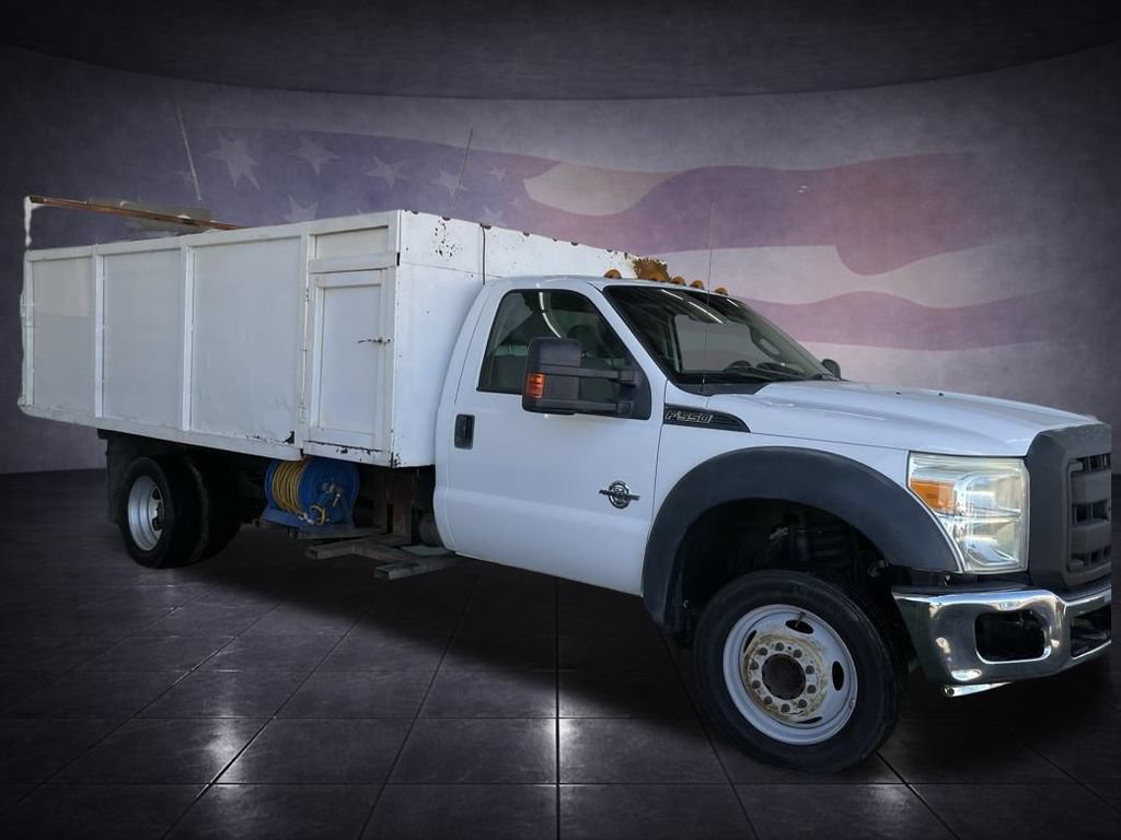 Used 2016 Ford F550 2WD Regular Cab Super Duty image 3