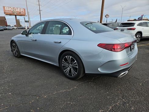 Used 2024 Mercedes-Benz E 450 4MATIC Sedan image 4