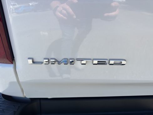 Used 2019 RAM 1500 Limited AWD/4WD image 37